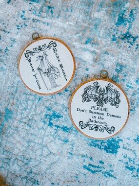 embroidered hoop art for bathroom 🪡